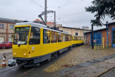 Abfahrbereit steht der Weihnachtszug auf dem Btf. Schöneweide