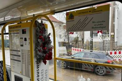 Das Seitenschild für die Adventsfahrten