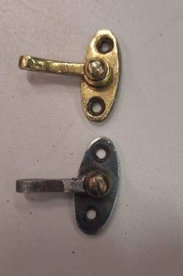 Beschläge für den 1103 (vorher / nachher)