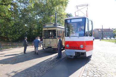 Der KT4D 219282-8II kurz vor der Abfahrt in Alt-Schmöckwitz