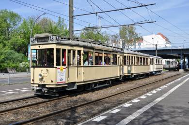 Triebwagen 219 481-3 (Tatra KT4D)